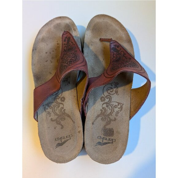 Dansko Embossed Red Leather Priya Thong Sandals 39 - Picture 3 of 8